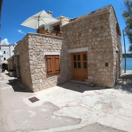 Apartment Vesna Primošten Eksteriør billede