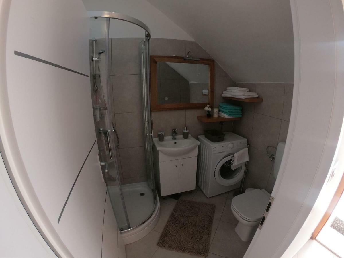 Apartment Vesna Primošten Eksteriør billede