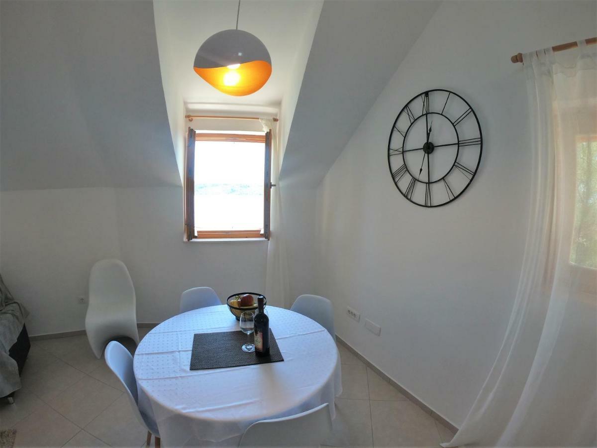 Apartment Vesna Primošten Eksteriør billede